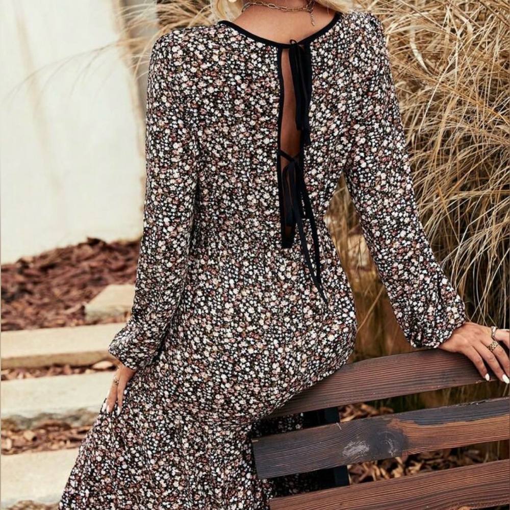 FLORAL PRINT TIE BACK DRESS